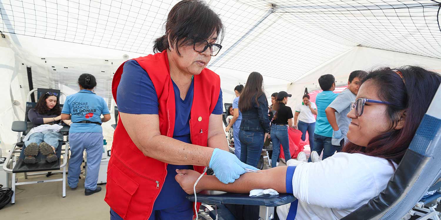 Establecimiento de salud UPAO- Florencia  de Mora cuenta con banco de sangre - Recibió la autorización del Pronahebas para seguir mejorando la calidad de vida la población.